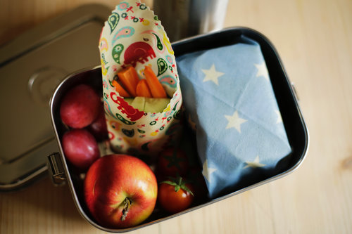plastic free lunch Copyright Global Warming Images / WWF plastic free lunch Copyright Global Warming Images / WWF