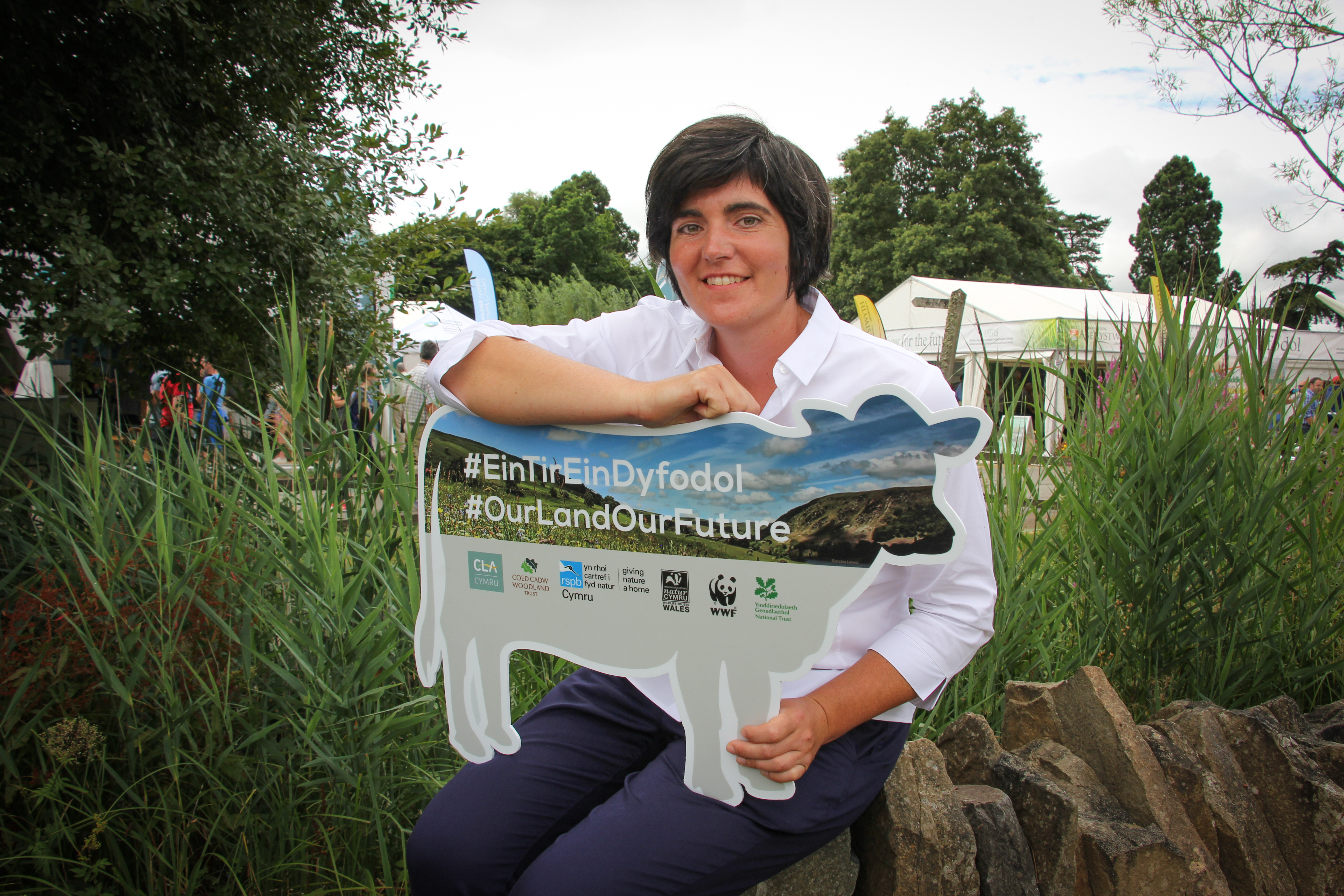 Abi Reader, dairy farmer near Cardiff Abi Reader, dairy farmer near Cardiff