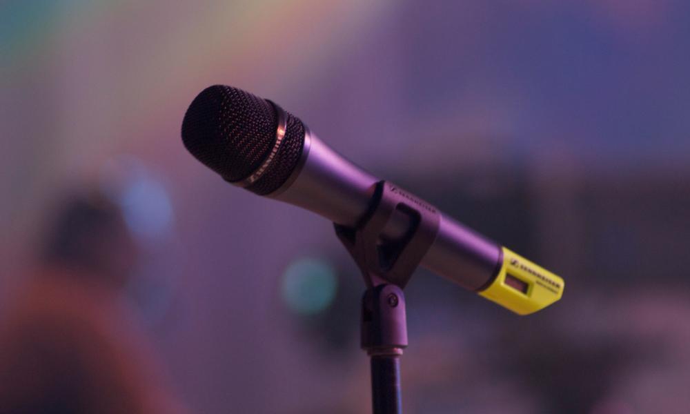 Microphone