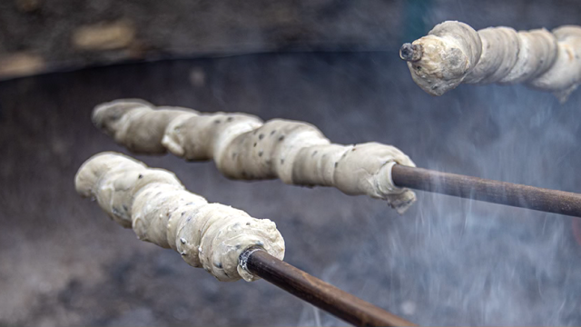 Twister dough over a fire