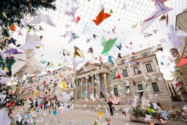 Origami migration to save Donana, Spain