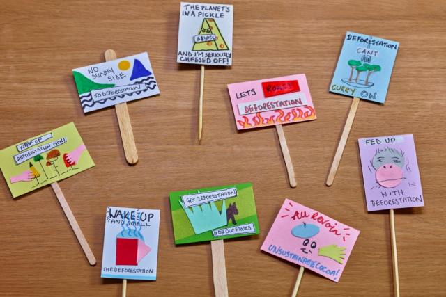 Get Deforestation #OffOurPlates - Placards
