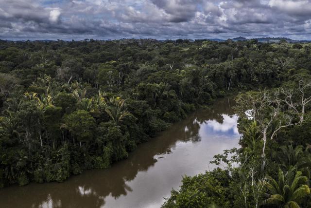 An image taken by a drone of the Jamari river, Rondônia