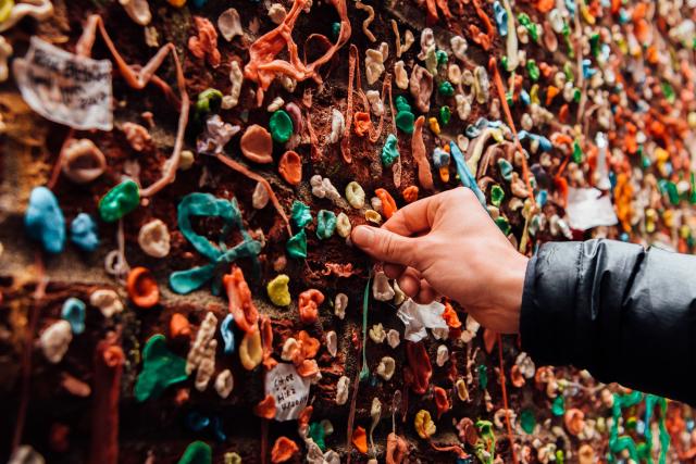 gum wall