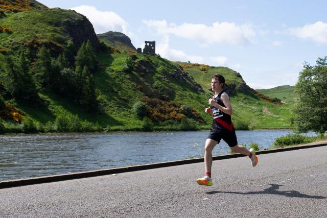 Runner is Edinburgh Marathon