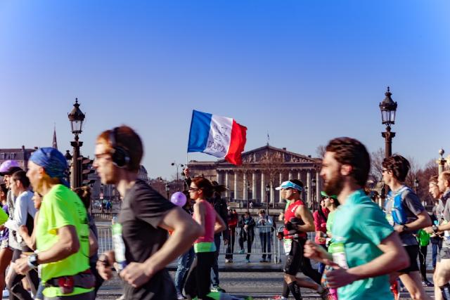 Runners in Paris