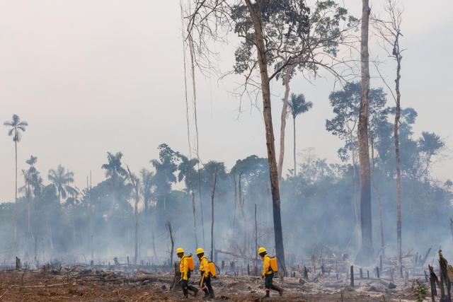 Fire brigade training for indigenous people 