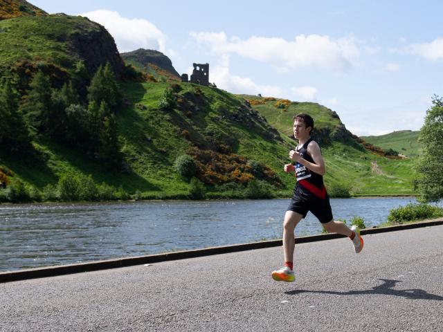 Runner is Edinburgh Marathon