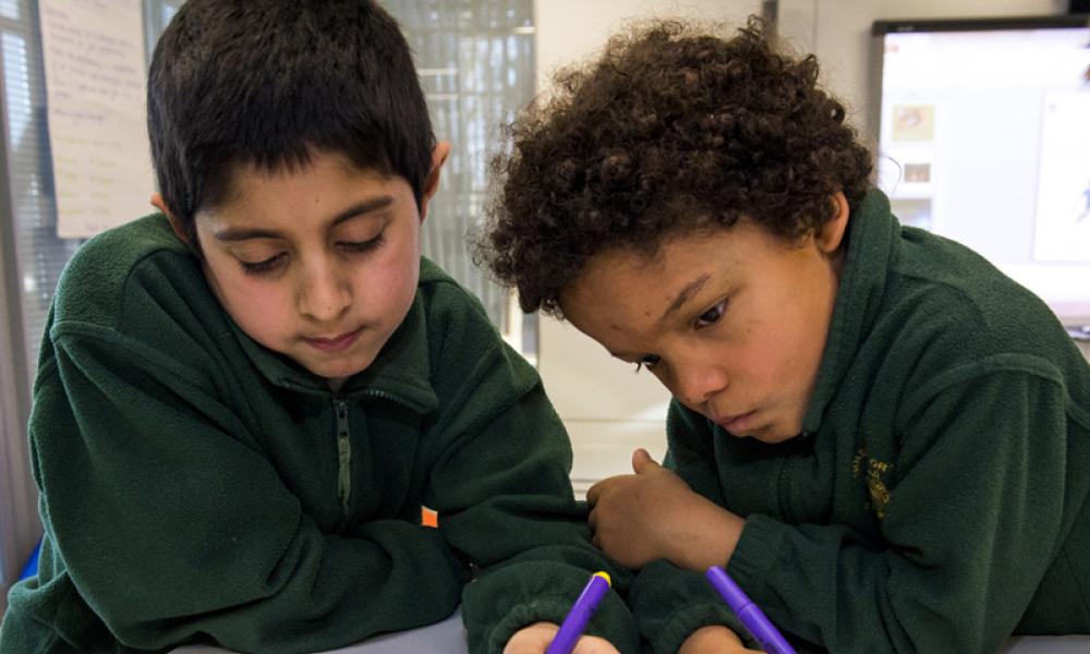 Workshops for schools at the Living Planet Centre © Richard Stonehouse/WWF-UK