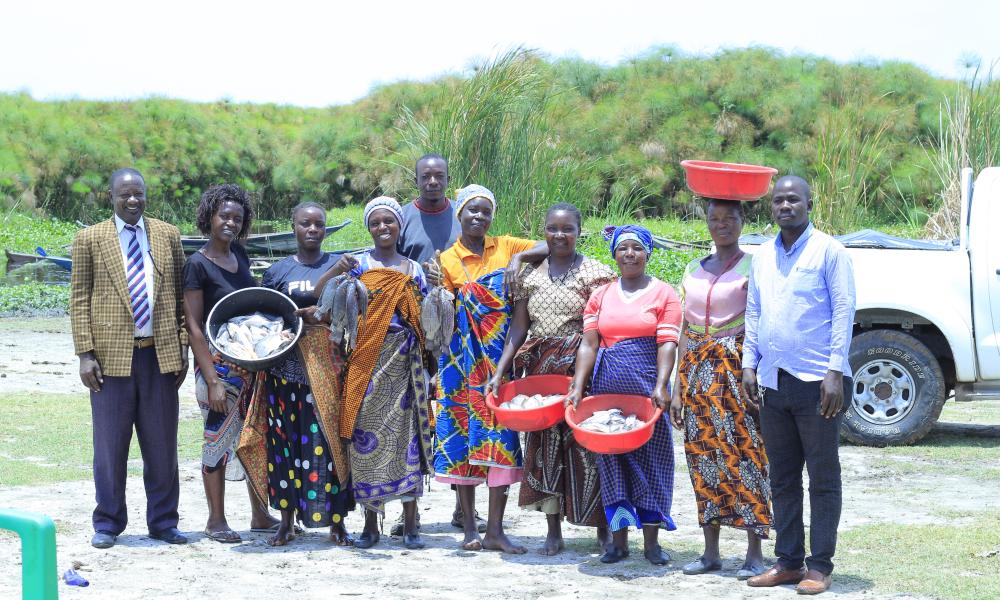 VIFAFIO + community members - value chain training at Kuruya village