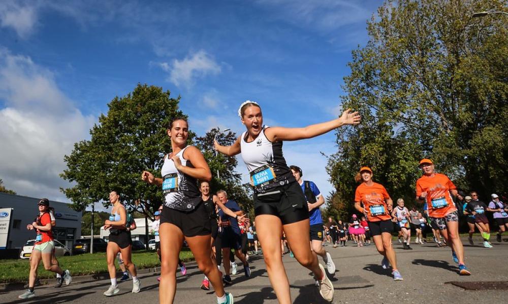 Cardiff Marathon WWF runners