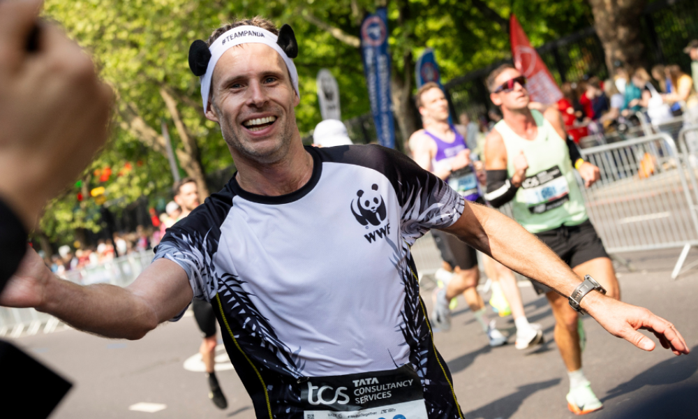 WWF Runner at the 2025 London Marathon