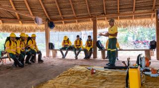 Fire Brigade training for indiegnous peoples in Rondonia 