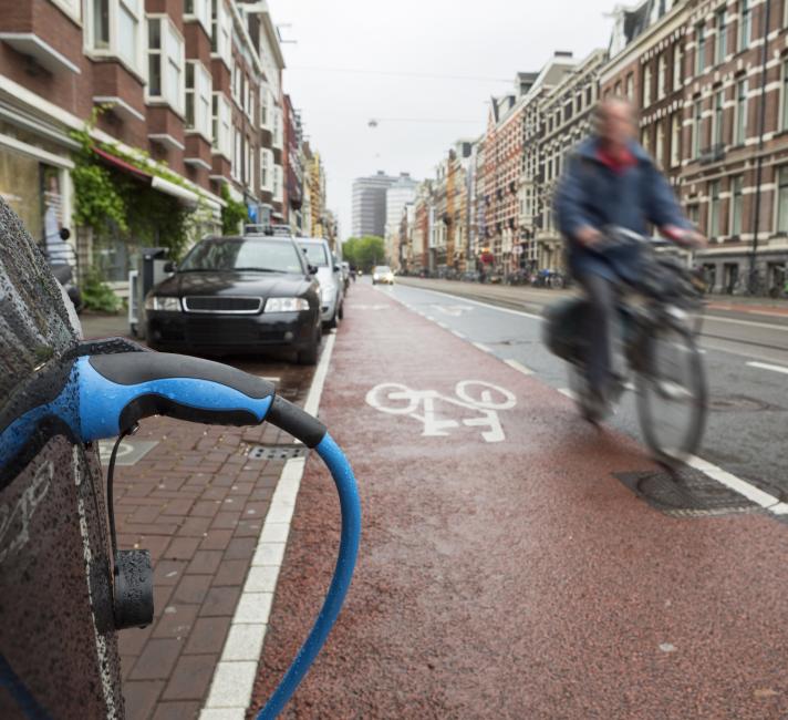 Electric vehicle charging and bicycle Electric vehicle charging and bicycle