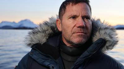 Steve Backshall in polar region