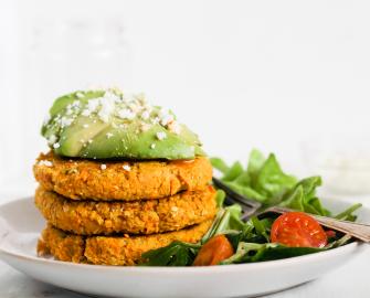 CARROT & CHICKPEA BURGERS