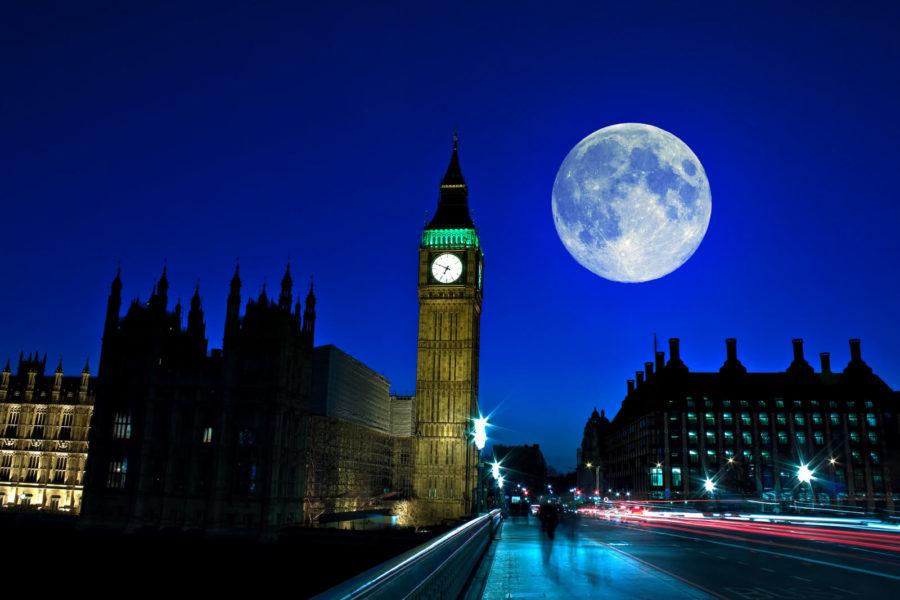 Thames Moonlight 10 Walk