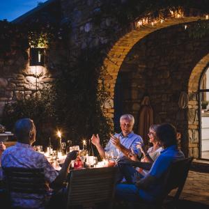 istock -dinner